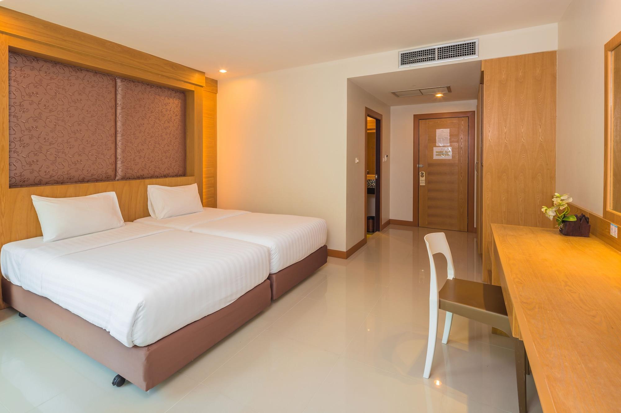 Sungthong Kamala Beach Resort Extérieur photo