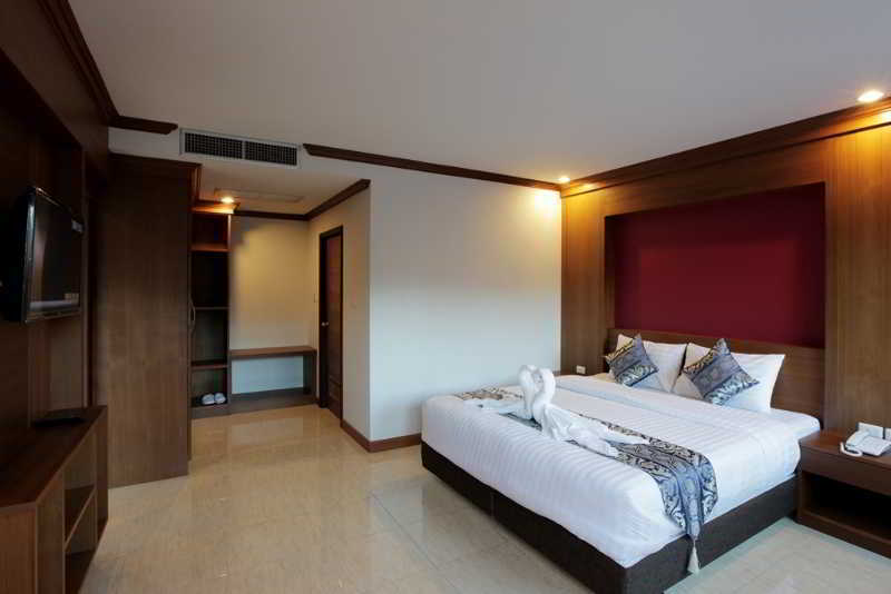 Sungthong Kamala Beach Resort Extérieur photo