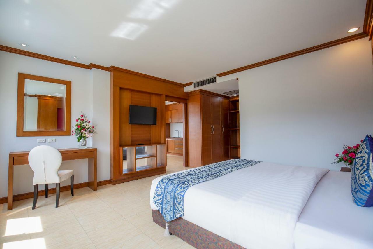 Sungthong Kamala Beach Resort Extérieur photo
