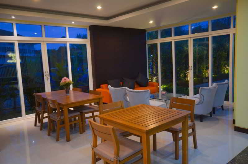 Sungthong Kamala Beach Resort Extérieur photo