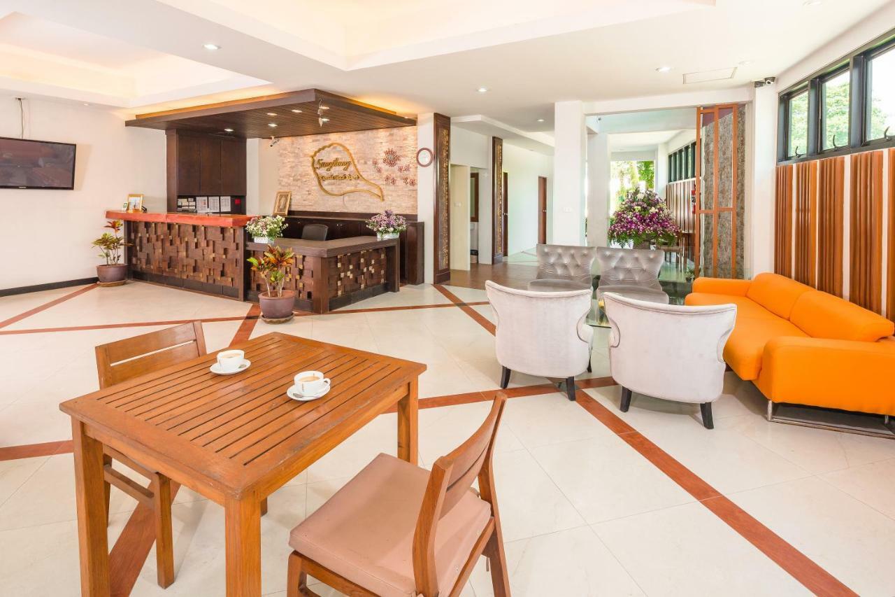 Sungthong Kamala Beach Resort Extérieur photo